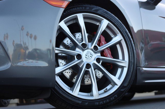 Used 2018 Porsche 718 Cayman RWD image 45
