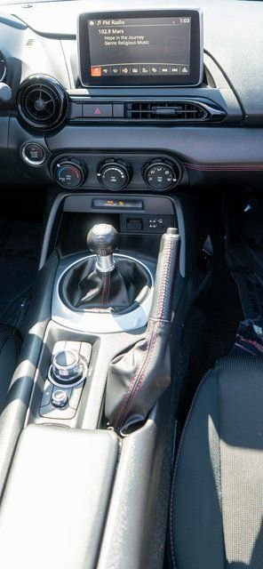Used 2016 MAZDA MX-5 Miata Club w/ Brembo/BBS Package image 18