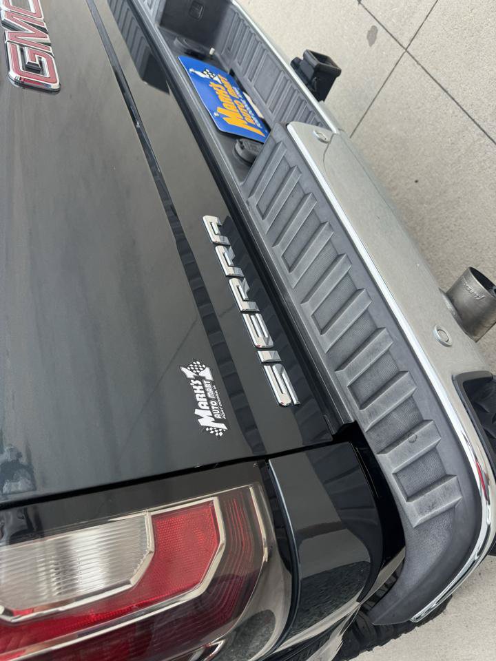 Used 2018 GMC Sierra 1500 SLT AWD/4WD image 24