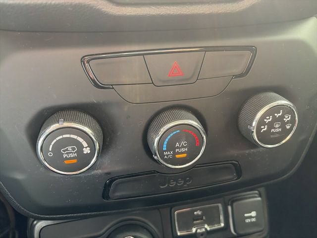 Used 2020 Jeep Renegade Sport AWD/4WD image 19