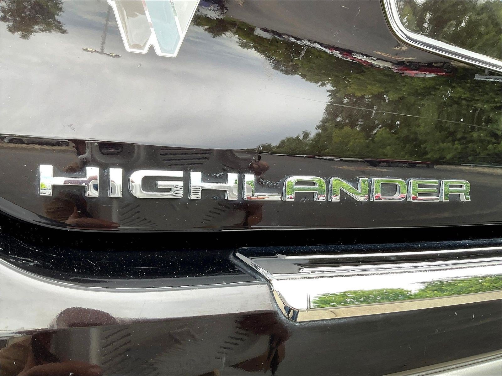Used 2021 Toyota Highlander Platinum FWD image 24