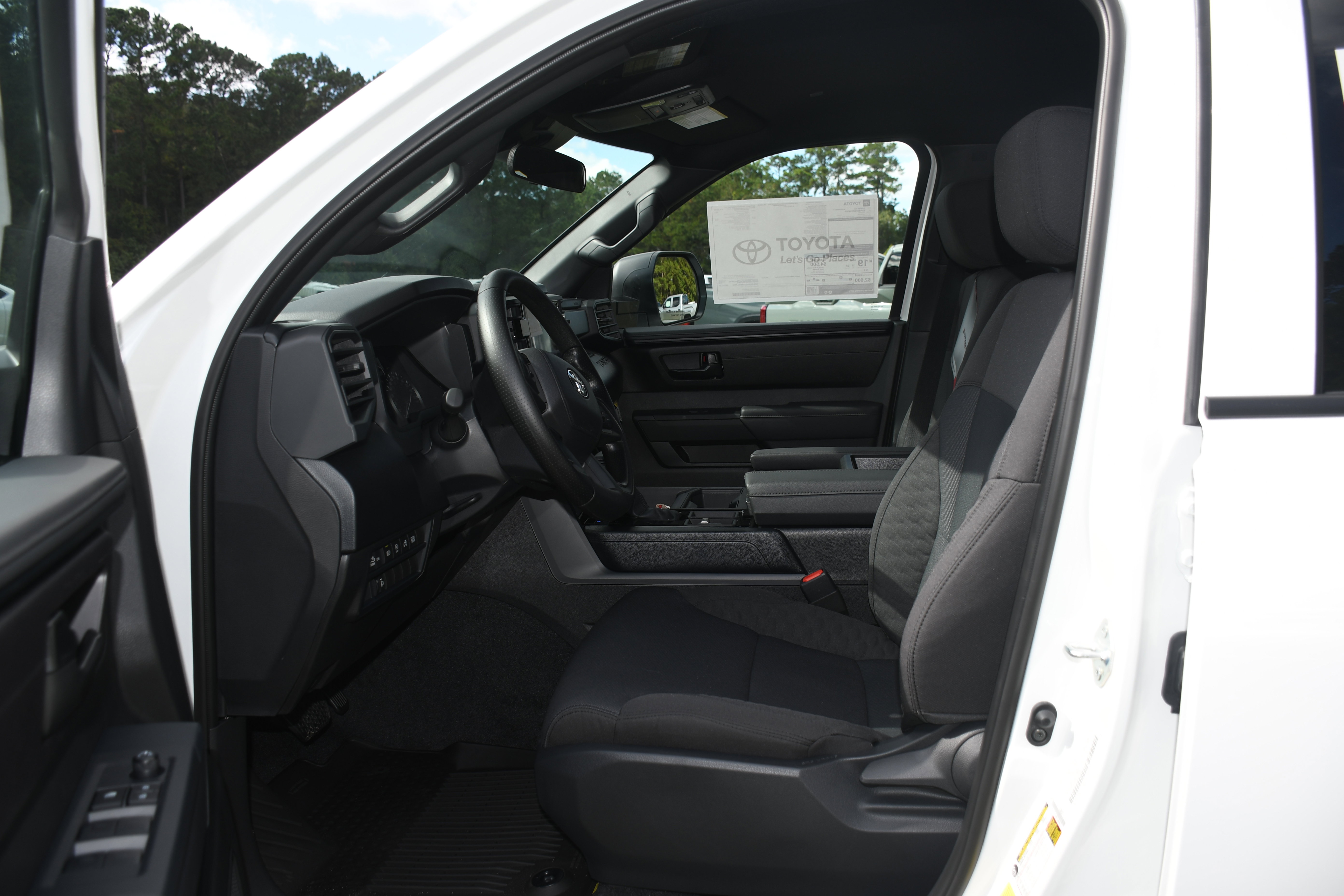 New 2026 Toyota Tundra SR image 3