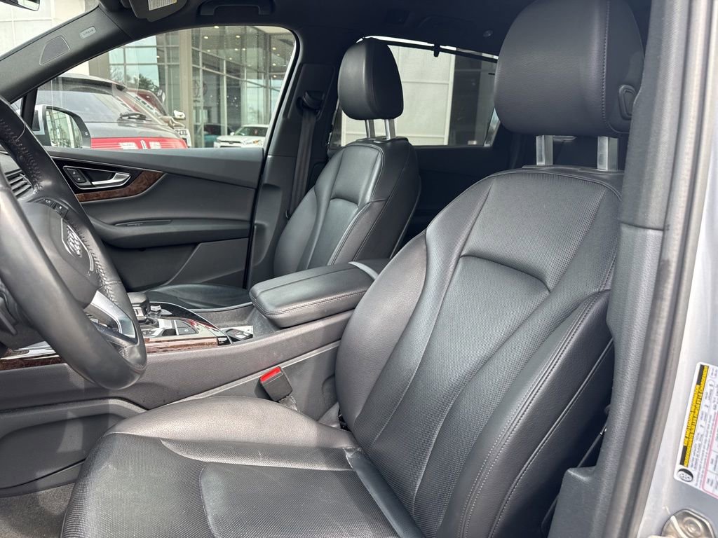 Used 2019 Audi Q7 3.0T Premium Plus w/ Premium Plus Package image 9