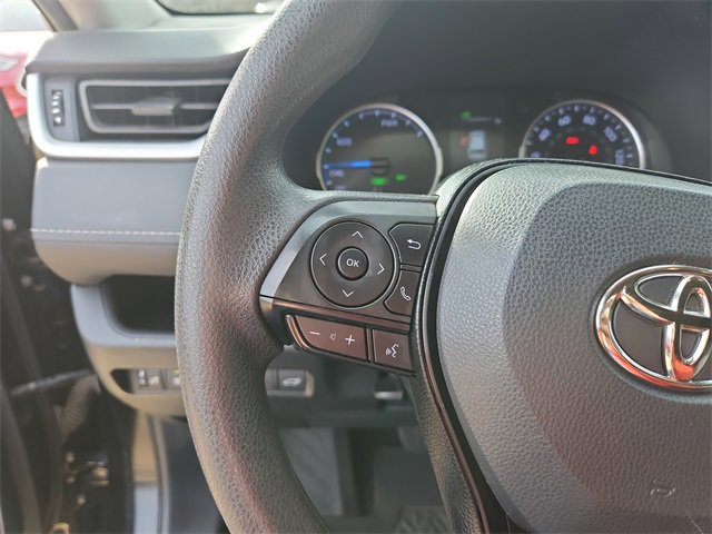 Used 2021 Toyota RAV4 XLE image 18