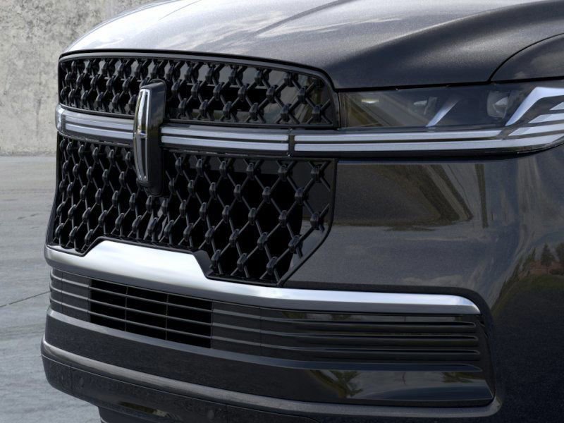 New 2026 Lincoln Navigator L Reserve w/ Jet Appearance Package image 16