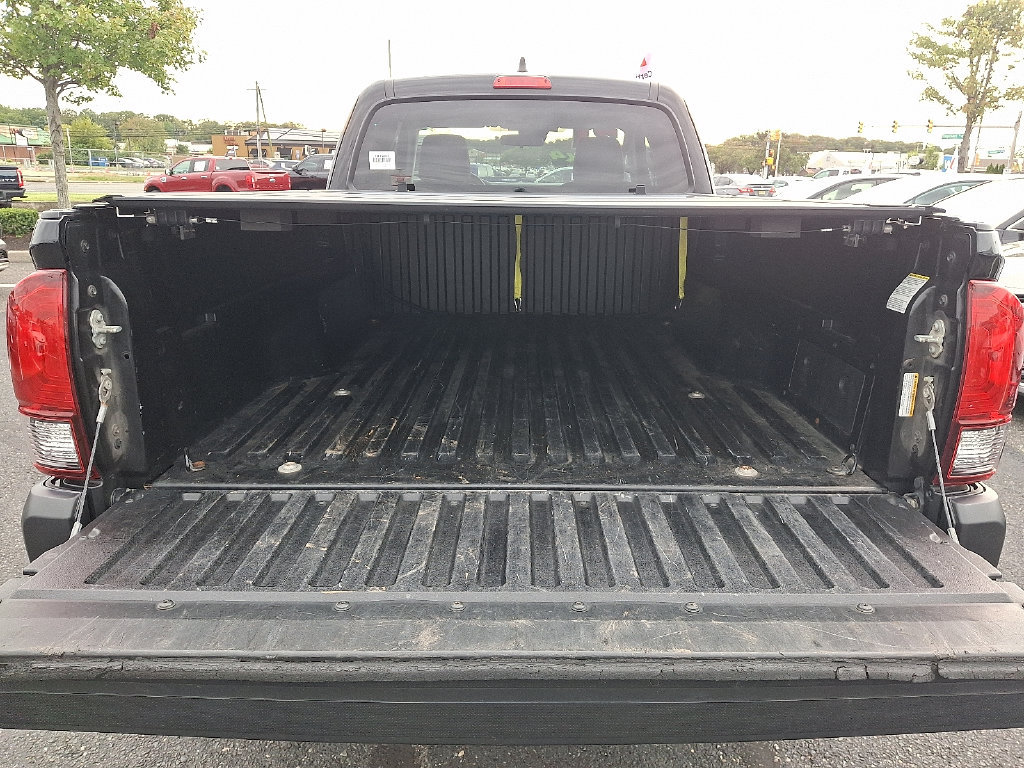 Certified 2021 Toyota Tacoma SR AWD/4WD image 29