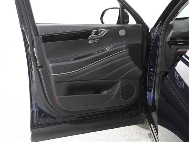 Certified 2025 Genesis GV80 2.5T Standard image 4