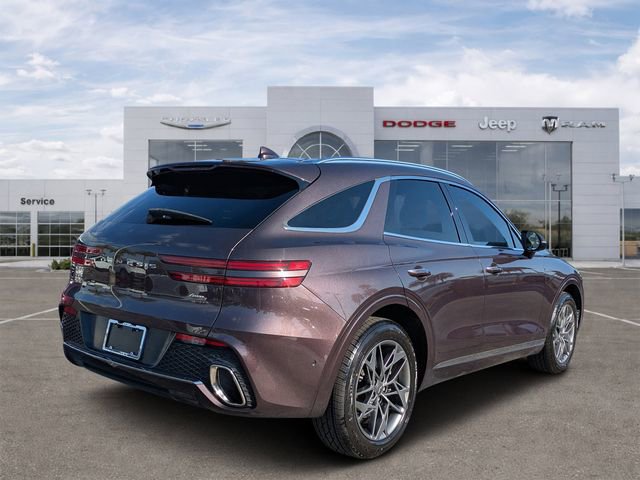 Used 2022 Genesis GV70 2.5T w/ Advanced Package AWD/4WD image 3