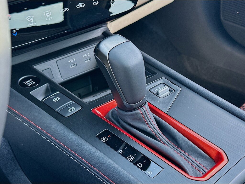 New 2026 Nissan Kicks SR w/ SR Premium Package image 11