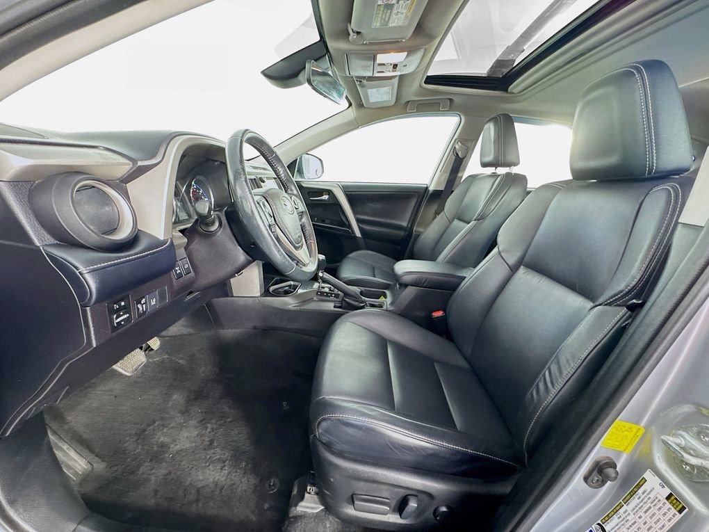 Used 2018 Toyota RAV4 Limited w/ All Weather Liner Package image 15