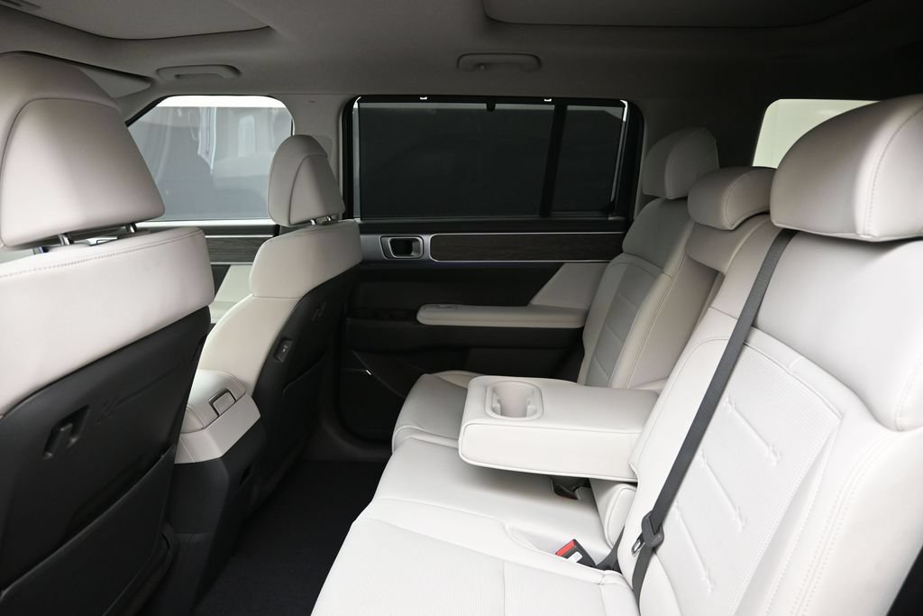 New 2026 Hyundai Santa Fe Limited AWD/4WD image 18
