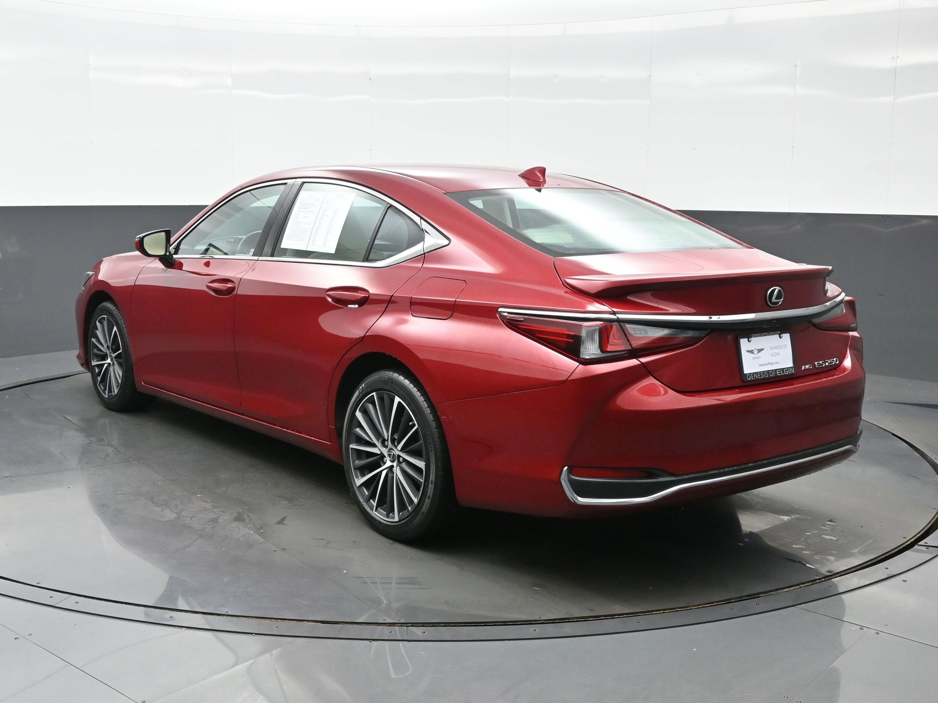 Used 2022 Lexus ES 250 w/ Premium Package image 4