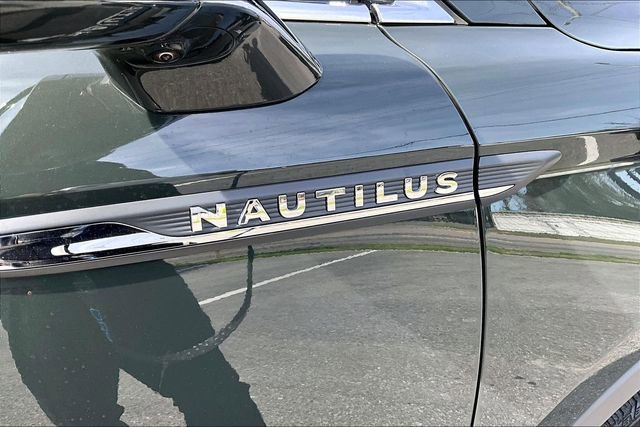 Used 2023 Lincoln Nautilus Reserve w/ Equipment Group 201A image 21