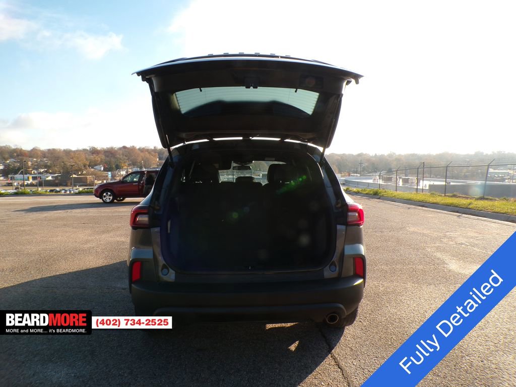 Used 2025 Ford Escape ST-Line image 8
