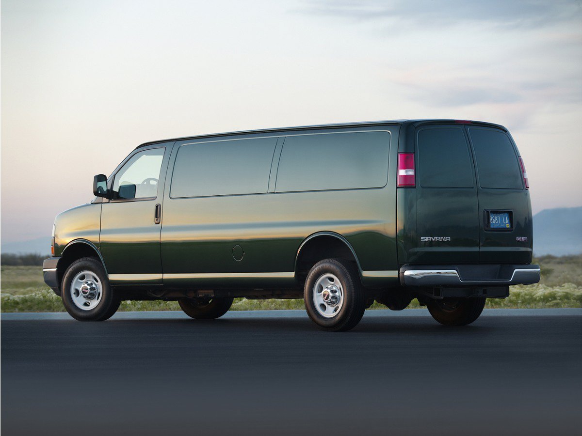 Used 2018 GMC Savana 2500 w/ Driver Convenience Package