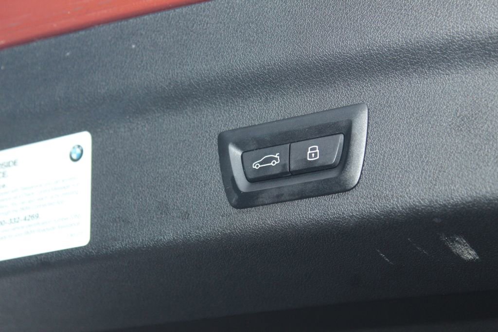 Certified 2023 BMW X1 xDrive28i w/ Convenience Package image 9