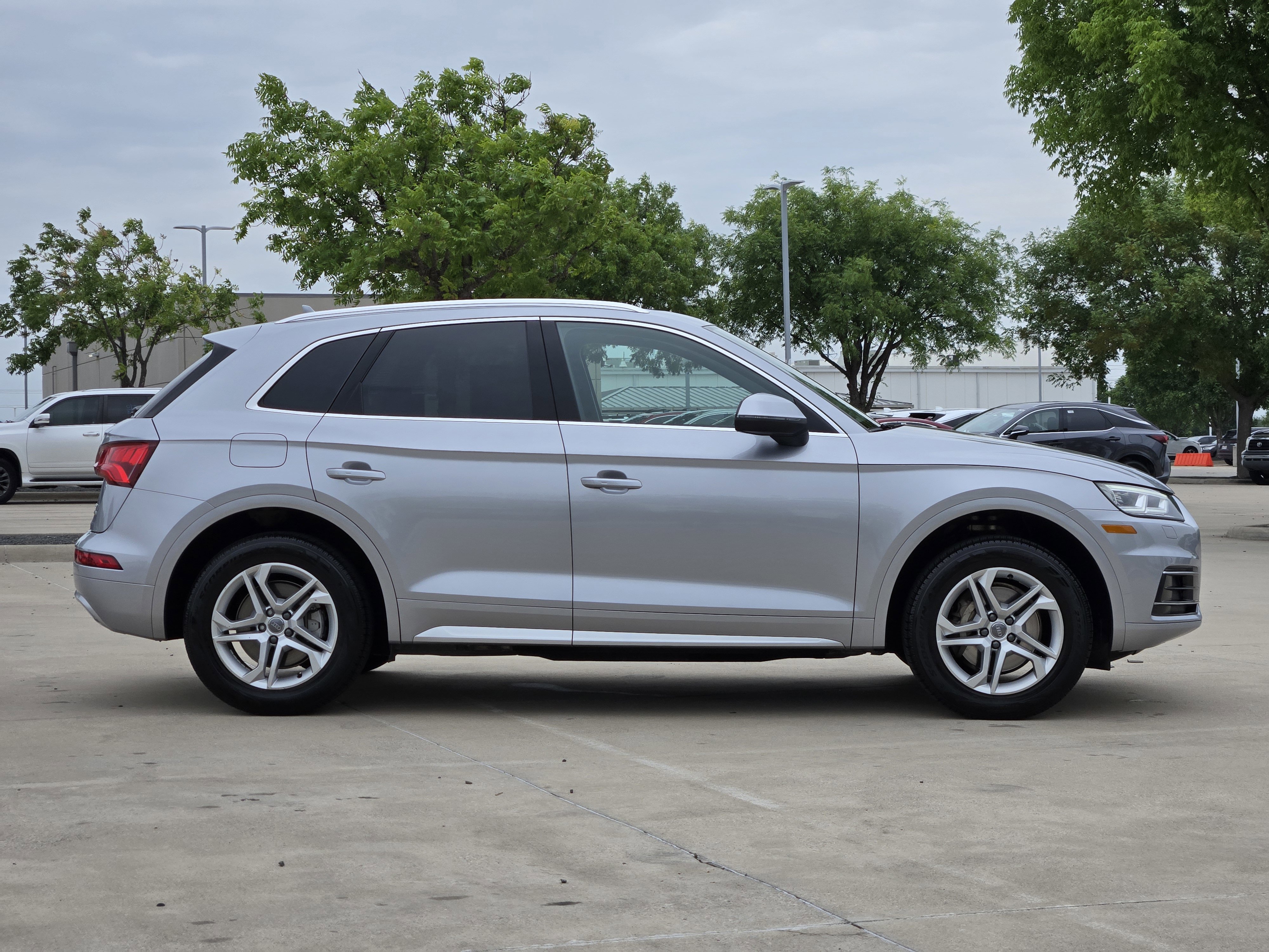 Used 2018 Audi Q5 2.0T Premium Plus AWD/4WD image 6