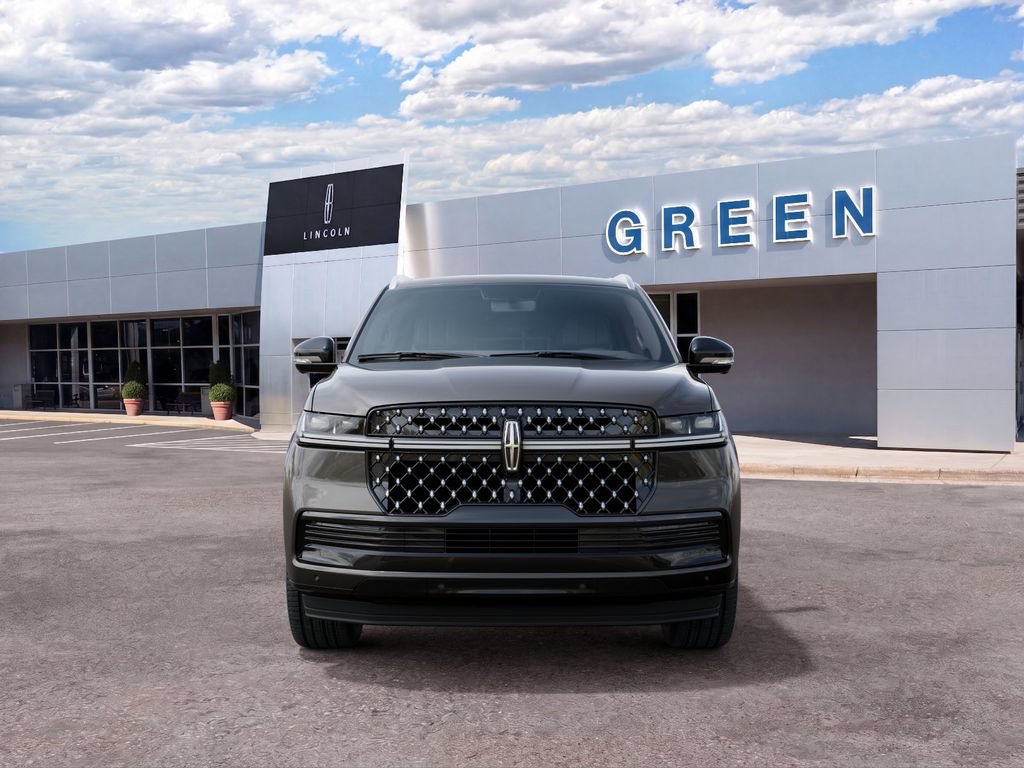 New 2027 Lincoln Navigator L Black Label AWD/4WD image 3