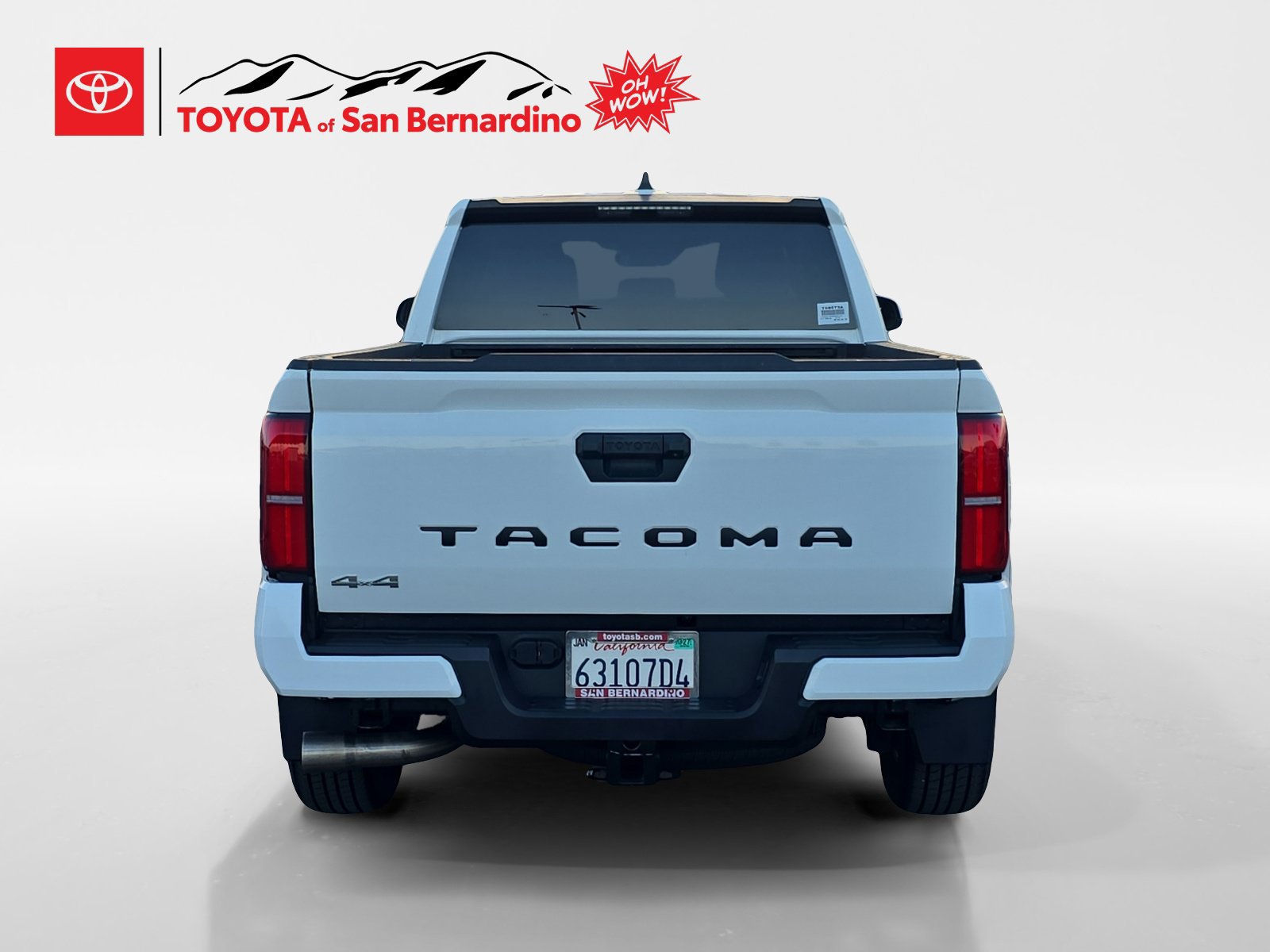 Certified 2025 Toyota Tacoma SR5 AWD/4WD image 4