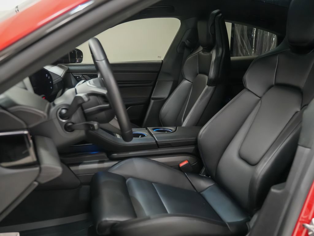 Certified 2024 Porsche Taycan GTS AWD/4WD image 5