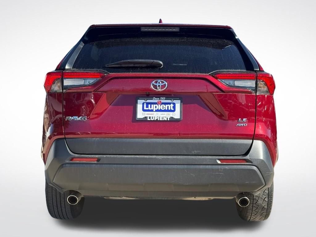 Used 2024 Toyota RAV4 LE image 4