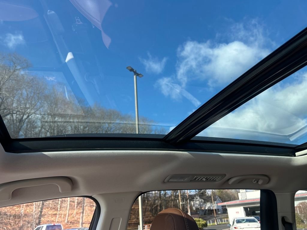 Used 2023 Subaru Ascent Touring image 16