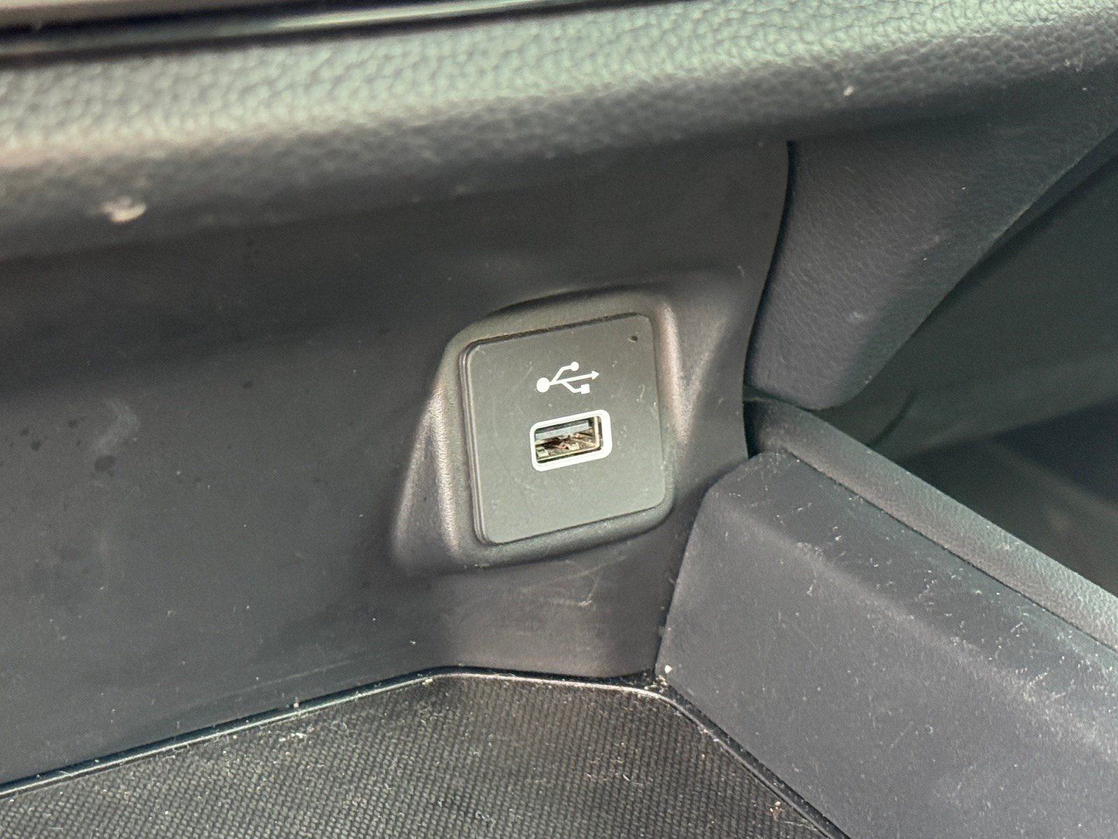 Used 2024 Honda HR-V Sport image 29