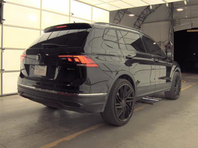 Used 2022 Volkswagen Tiguan S image 3
