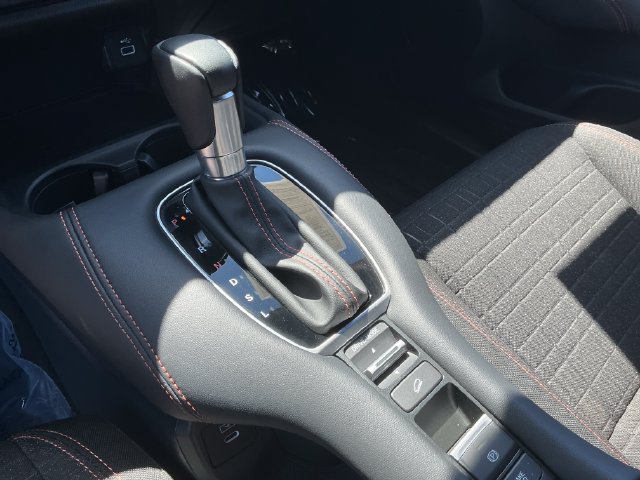 Used 2024 Honda HR-V Sport image 24