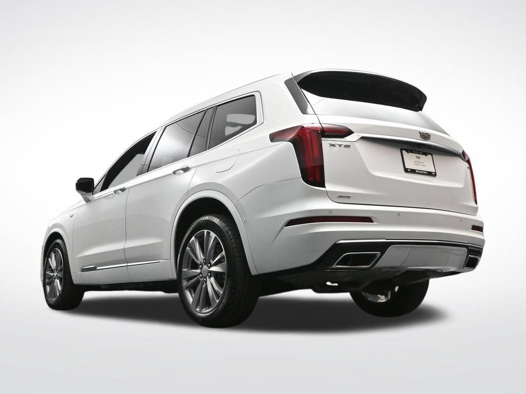 Used 2023 Cadillac XT6 Premium Luxury w/ Technology Package AWD/4WD image 26