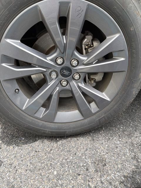 Used 2025 Ford Explorer Active w/ Active Comfort Package image 12