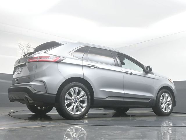 Used 2020 Ford Edge Titanium image 33