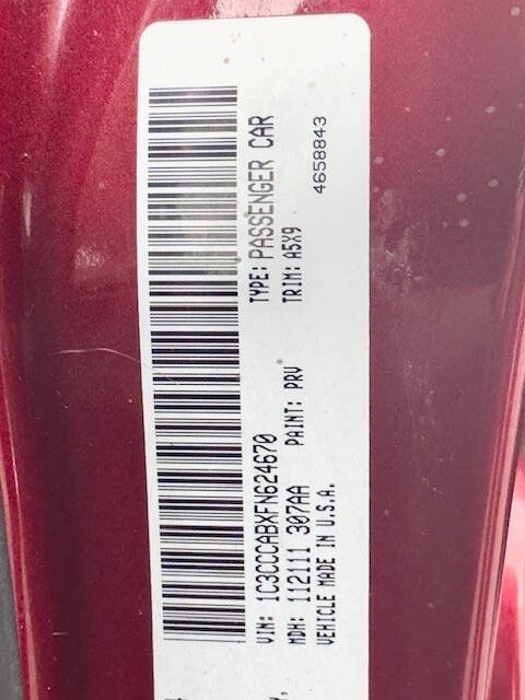 Used 2015 Chrysler 200 Limited FWD image 17