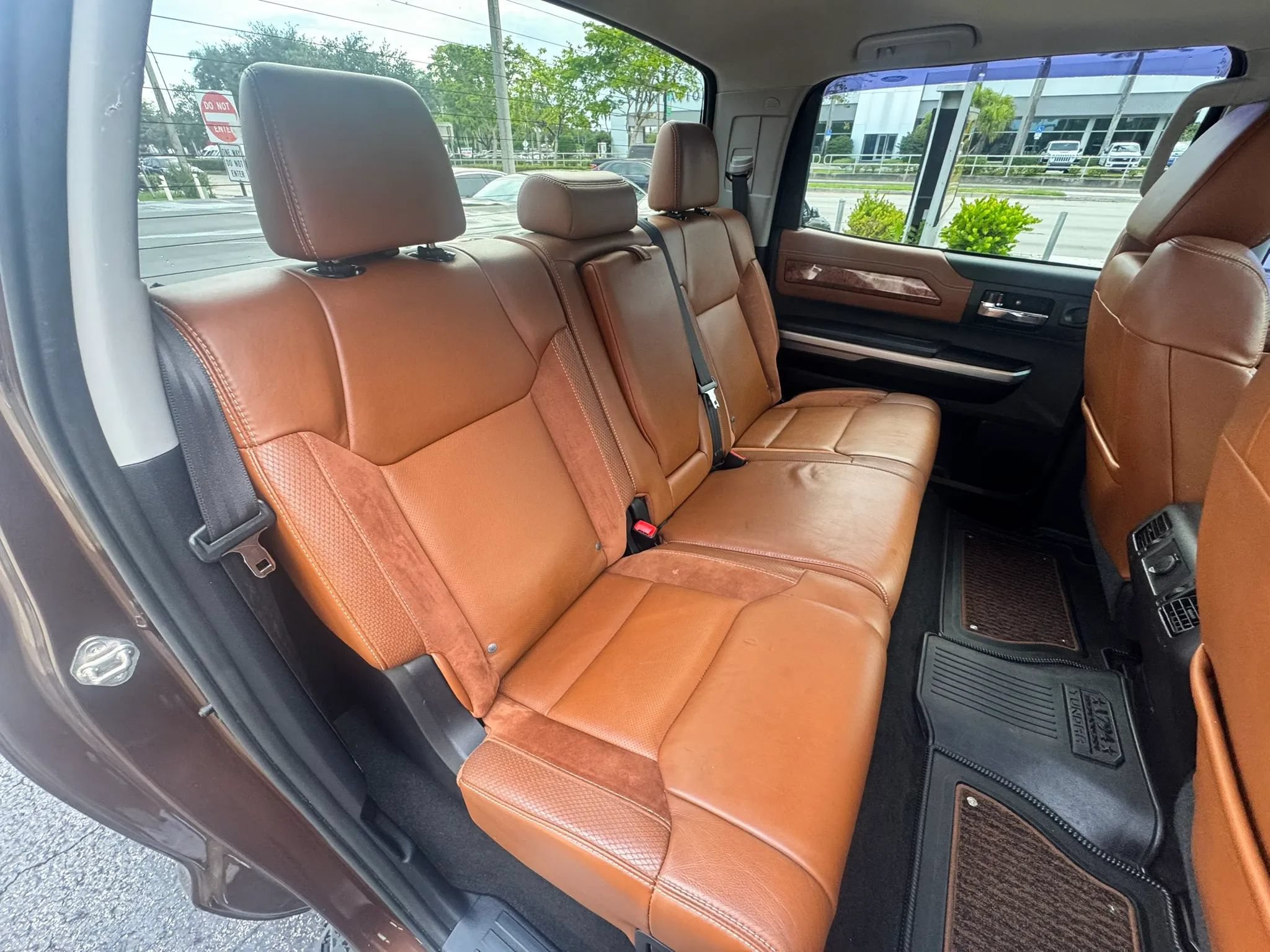 Used 2014 Toyota Tundra 1794 Edition AWD/4WD image 38