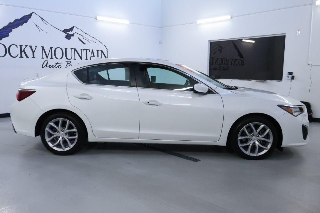 Used 2020 Acura ILX FWD image 9