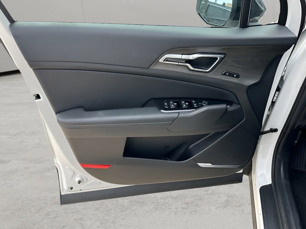 Used 2025 Kia Sportage X-Line Prestige image 9