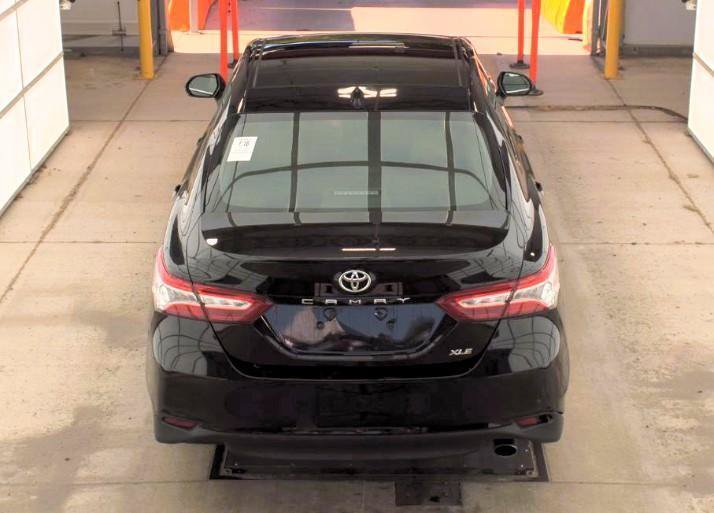 Used 2019 Toyota Camry XLE w/ Carpet Mat Package FWD image 4