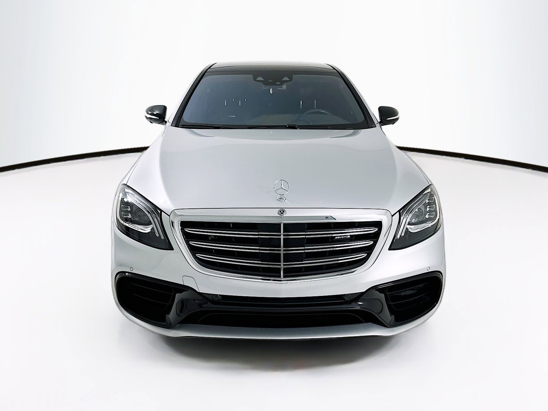 Used 2019 Mercedes-Benz S 63 AMG S 4MATIC Sedan image 2