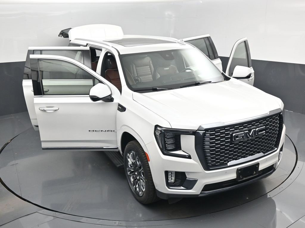 Used 2023 GMC Yukon XL Denali Ultimate image 63
