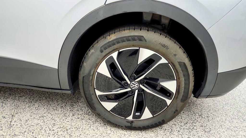 Used 2021 Volkswagen ID.4 Pro image 9