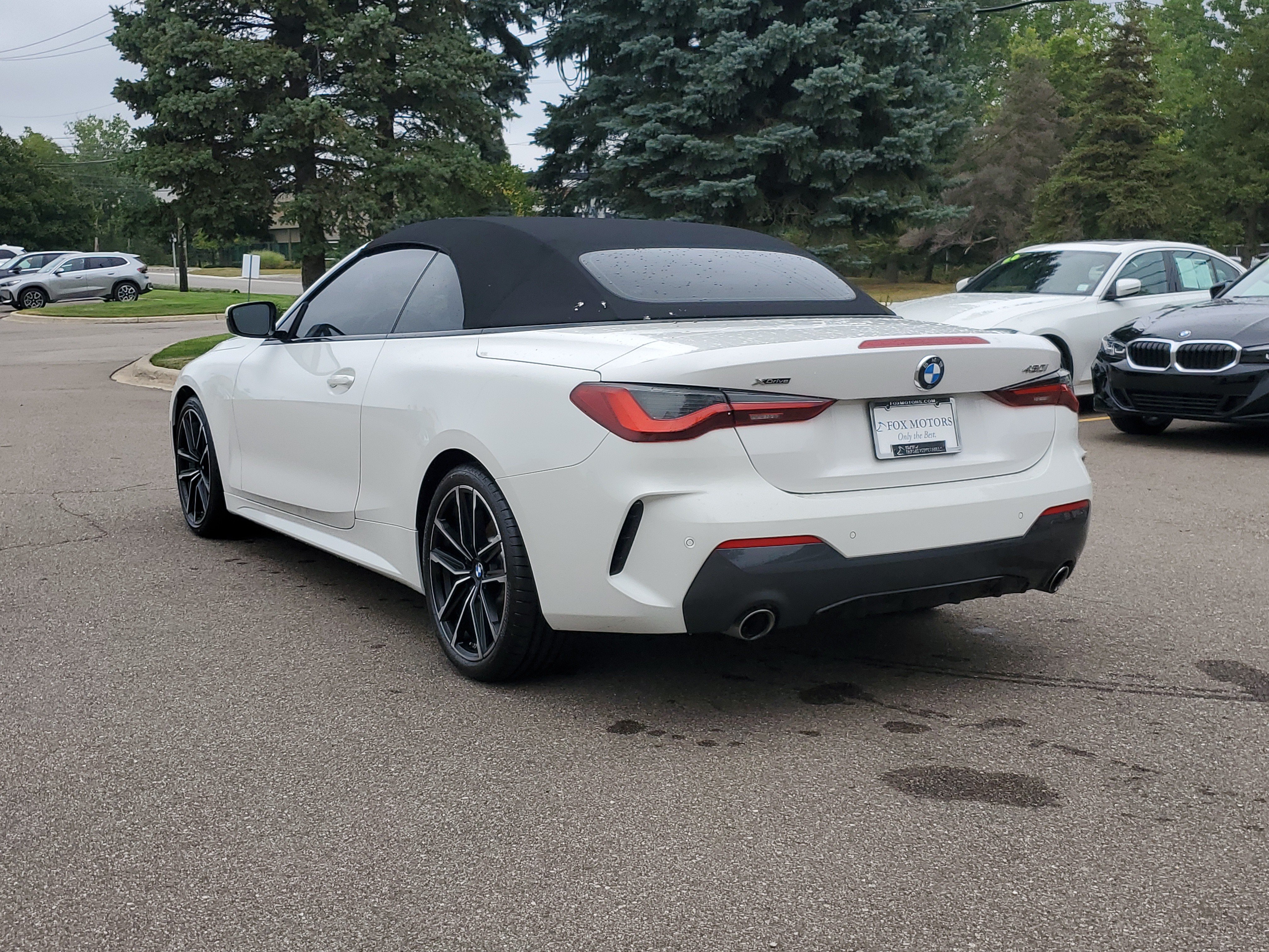 Used 2022 BMW 430i xDrive Convertible w/ M Sport Package AWD/4WD image 3