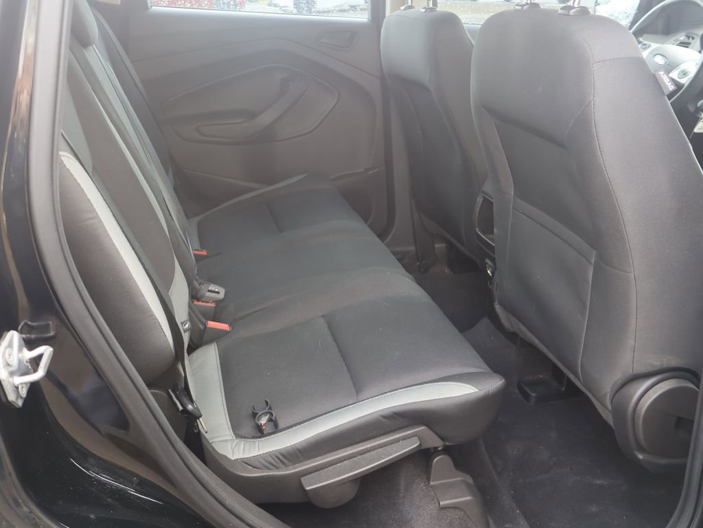 Used 2016 Ford Escape S image 8