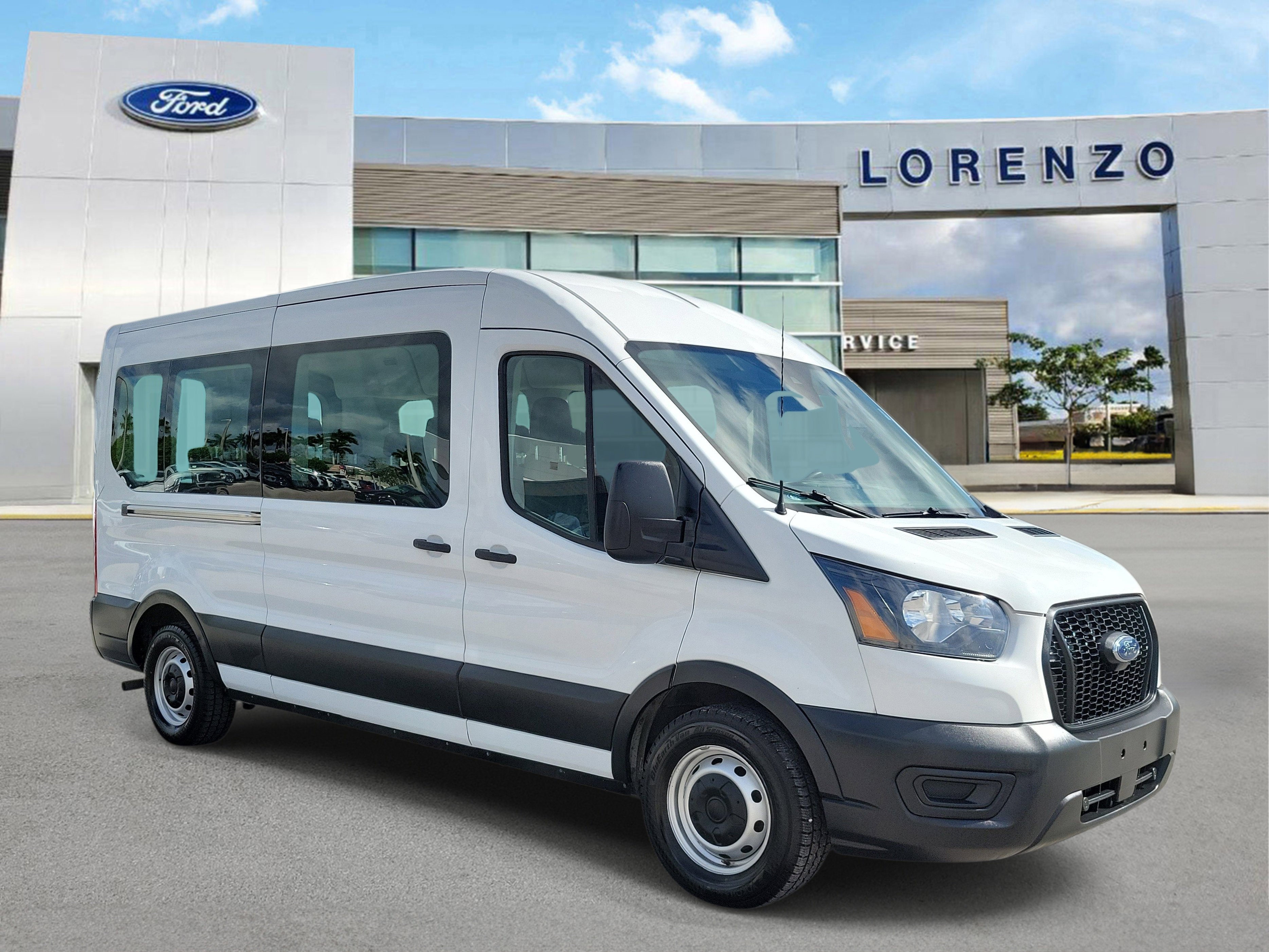 Used 2022 Ford Transit 350 XL RWD image 3
