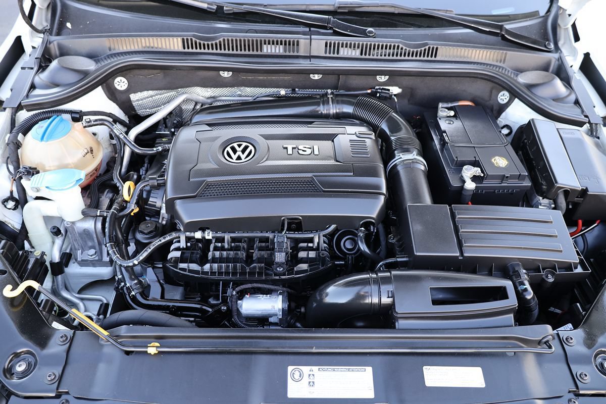 Used 2016 Volkswagen Jetta Sport FWD image 19