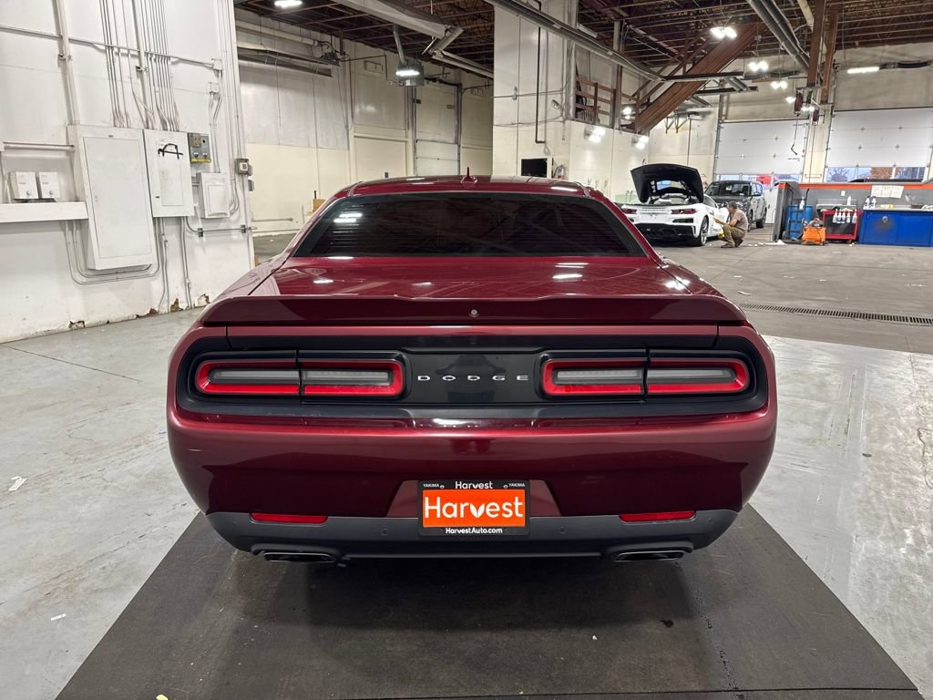 Used 2019 Dodge Challenger R/T image 6