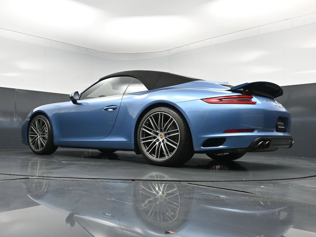 Certified 2019 Porsche 911 Carrera RWD image 25