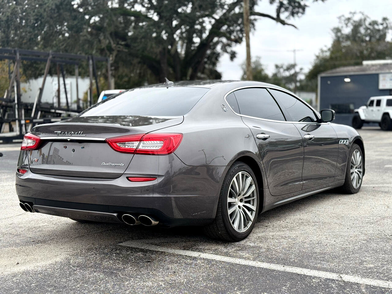 Used 2016 Maserati Quattroporte S Q4 AWD/4WD image 5