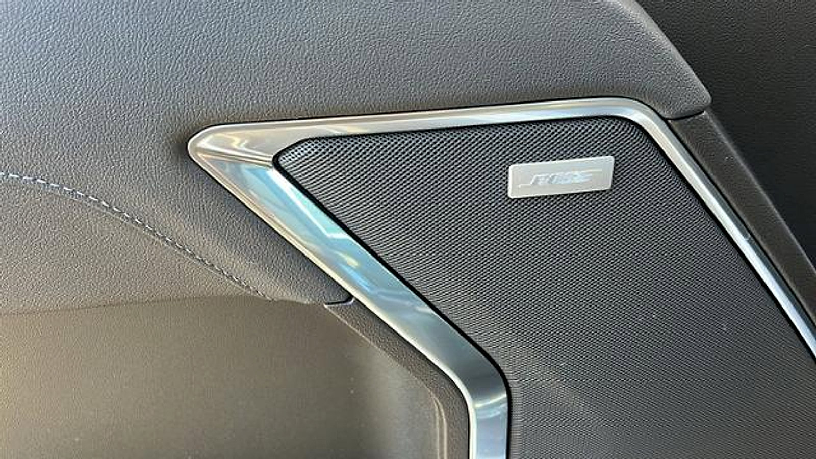 New 2026 Chevrolet Silverado 1500 LTZ w/ LTZ Premium Package image 18