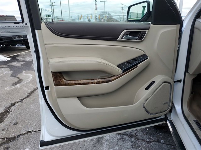 Used 2016 GMC Yukon XL Denali w/ Open Road Package image 22