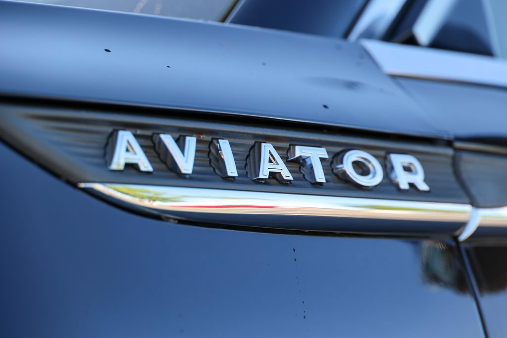 Used 2020 Lincoln Aviator Reserve w/ Elements Package Plus RWD image 28